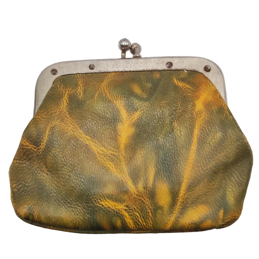Vintage Leather Kiss Lock Coin Purse