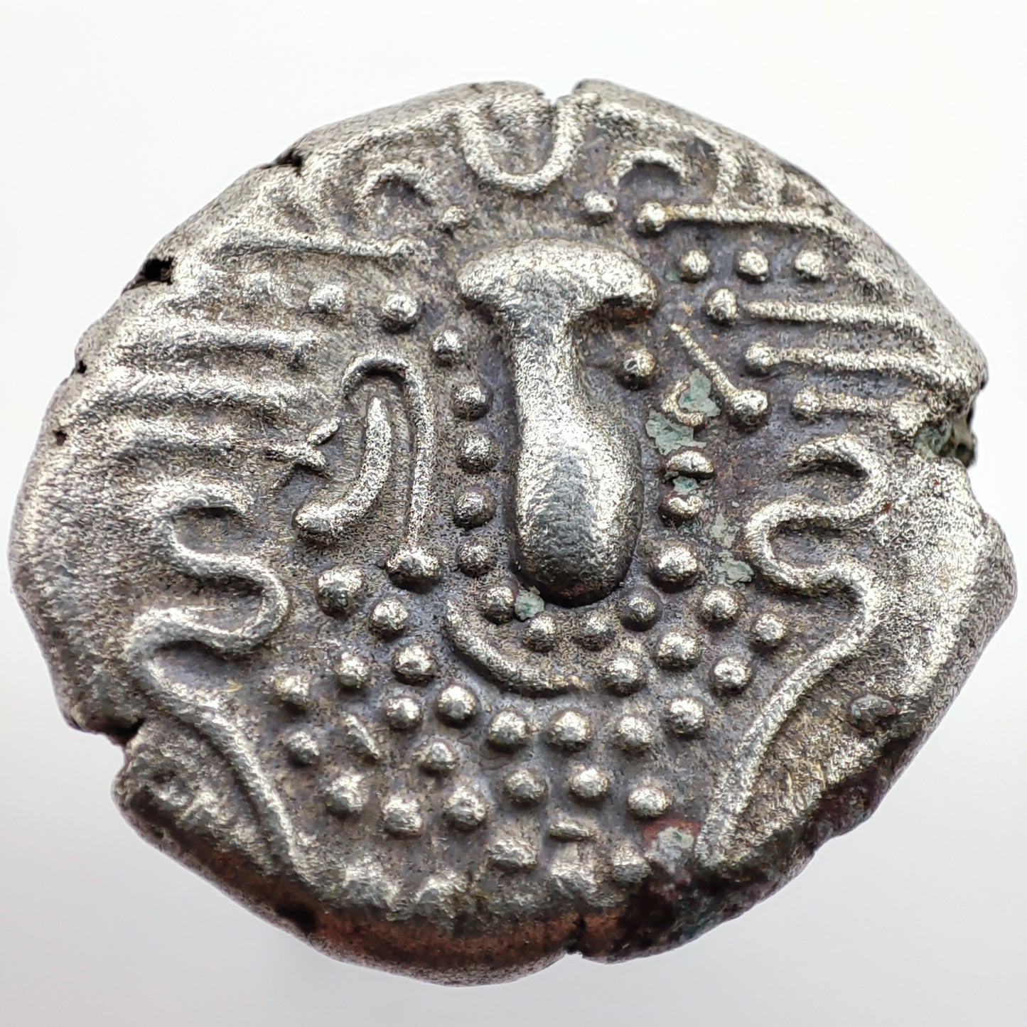 Chalukyas of Gujarat: Silver Gadhaiya Paisa (Drachm) Anonymous Issue c. 1030-1120CE