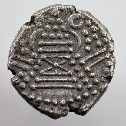 Chalukyas of Gujarat: Silver Gadhaiya Paisa (Drachm) Anonymous Issue c. 1030-1120CE