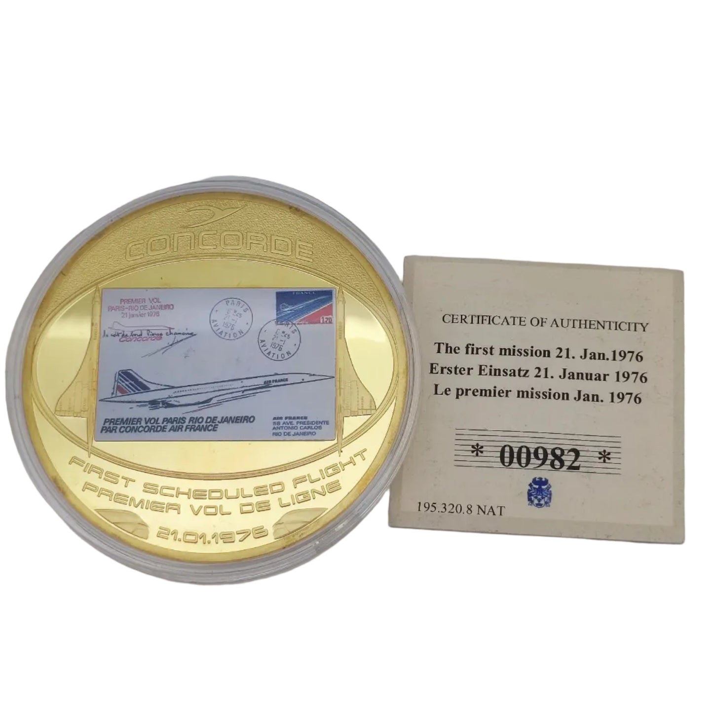 2014 France Adieau au Concorde 70mm Medallion - The First Mission 1976 With Boarding Pass