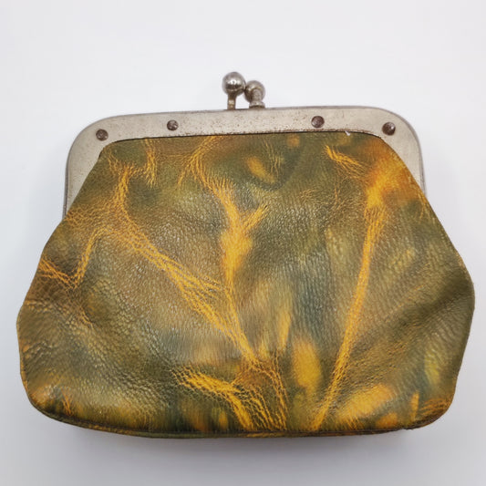 Vintage Leather Kiss Lock Coin Purse
