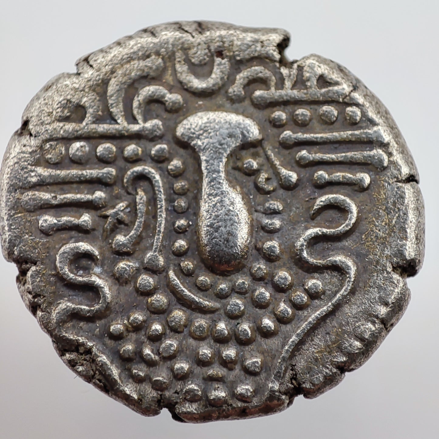 Chalukyas of Gujarat: Silver Gadhaiya Paisa (Drachm) Anonymous Issue c. 1030-1120CE